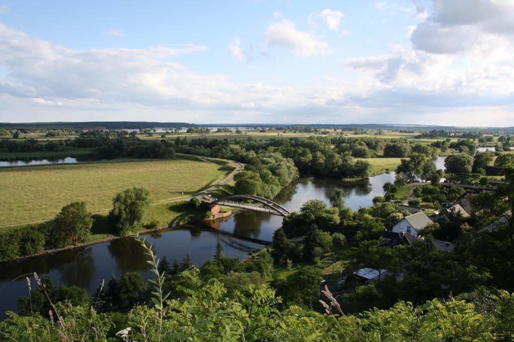 Landhotel Felchow Buitenkant foto